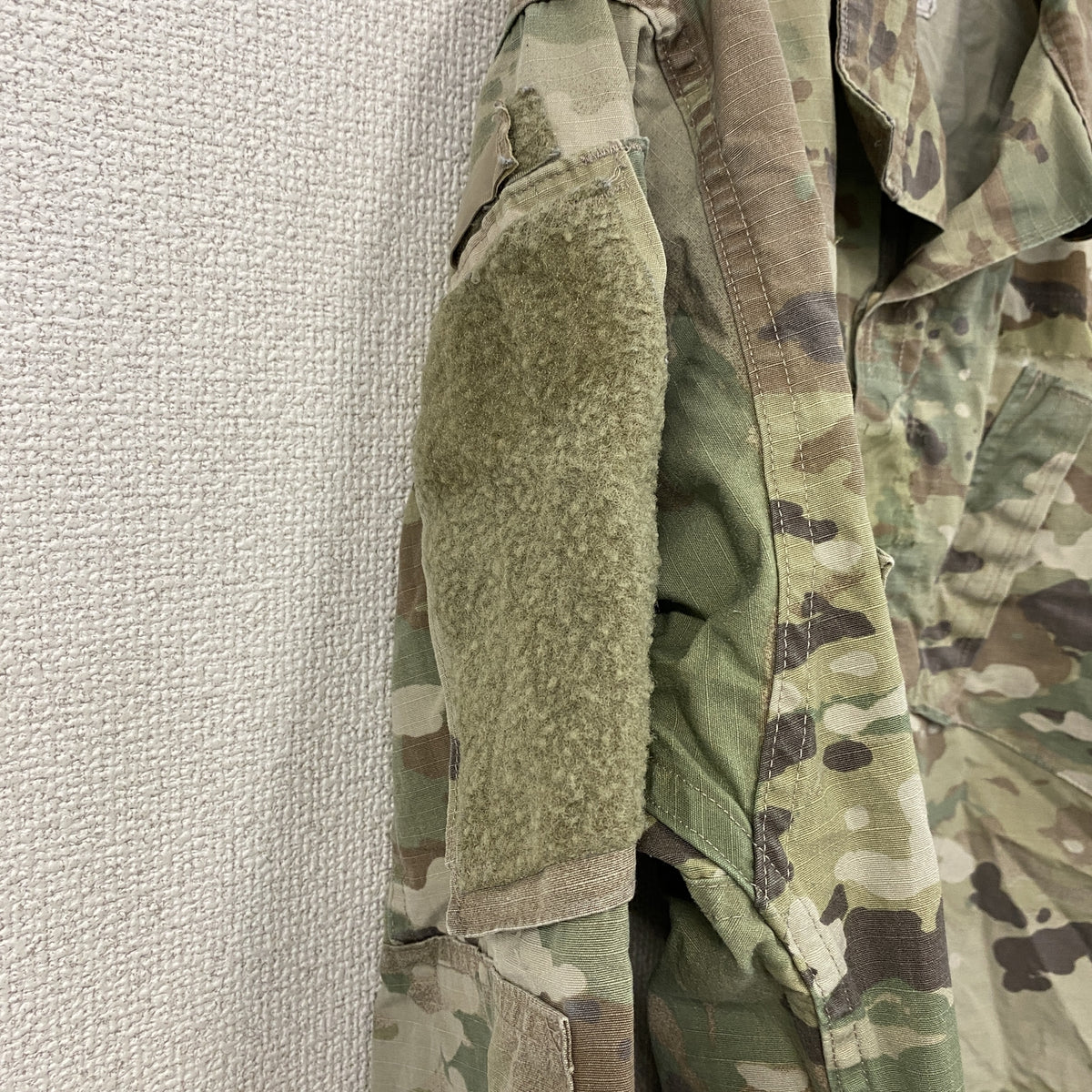 U.S ARMY　米軍　ミリタリージャケット　コンバットジャケット　リップストップ　マルチカム　迷彩　カーキ　古着