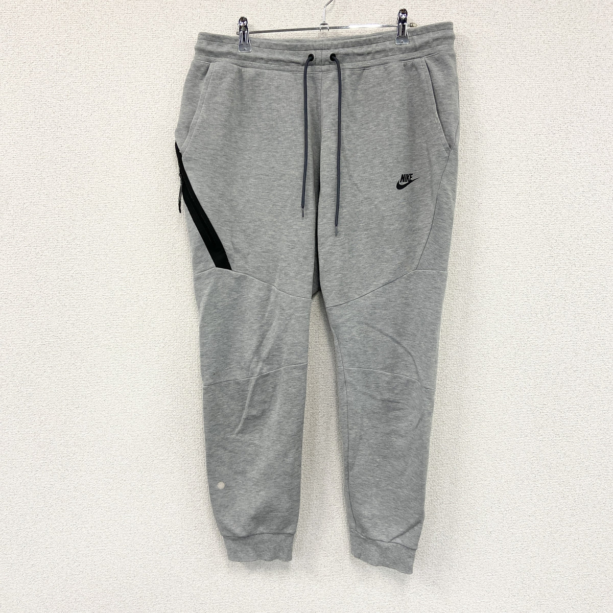 NIKE　ナイキ　スウェットパンツ　灰色　グレー　XXLサイズ　古着