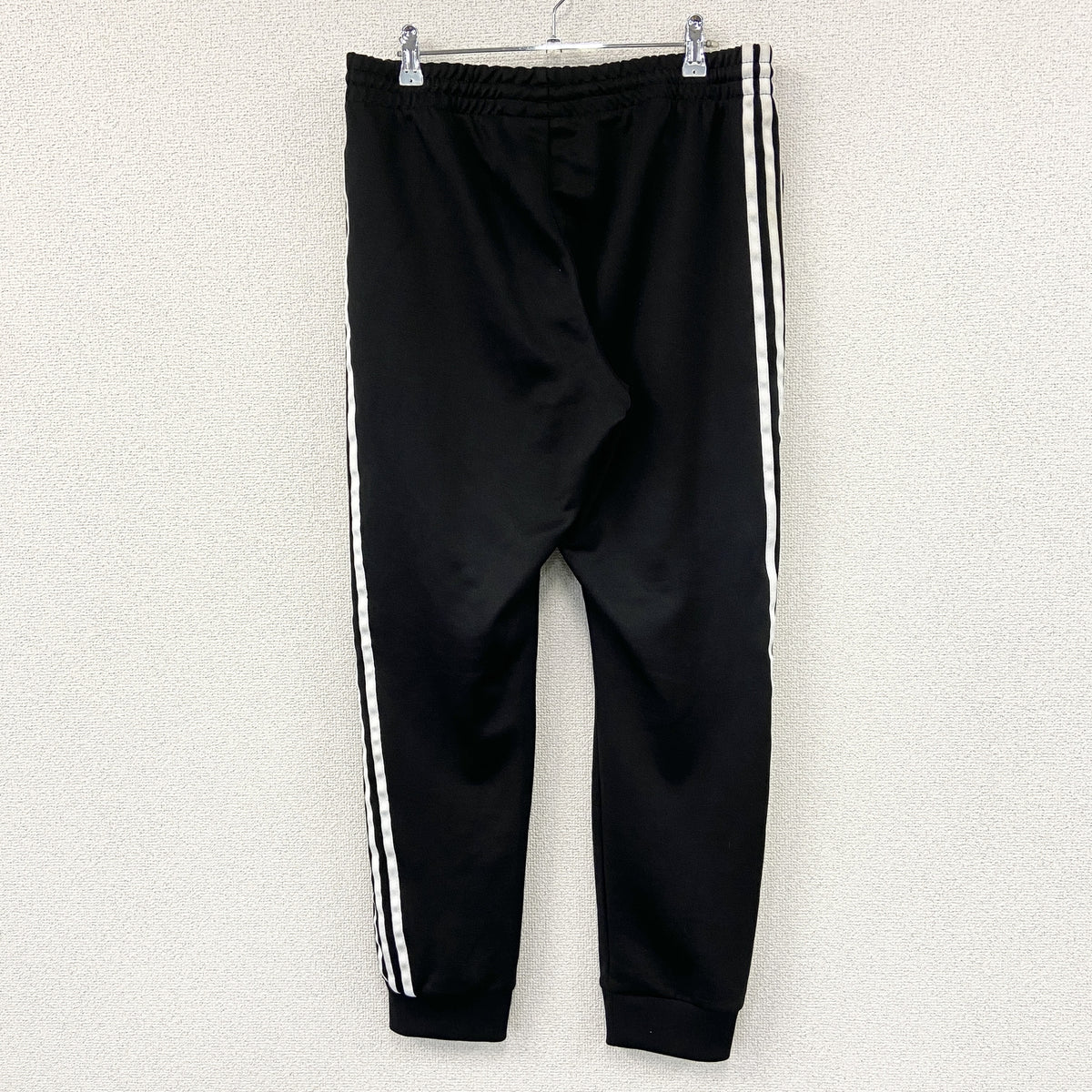 adidas　アディダス　トラックパンツ/ジャージパンツ　黒　ブラック　古着