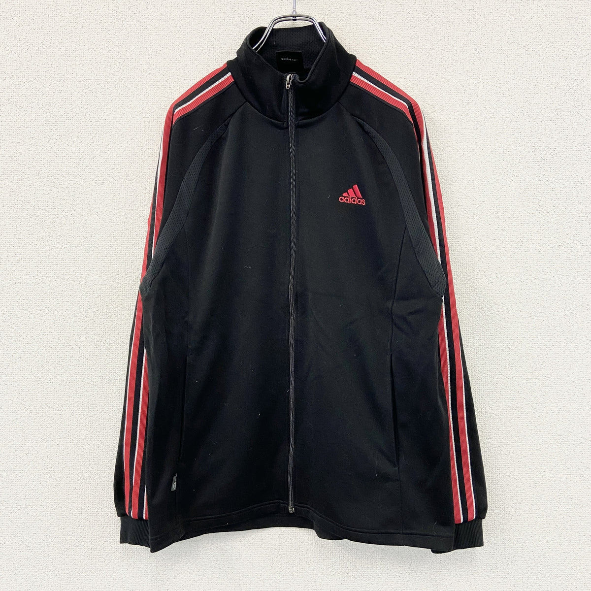 adidas　アディダス　トラックジャケット/ジャージ　黒　ブラック　Mサイズ　古着