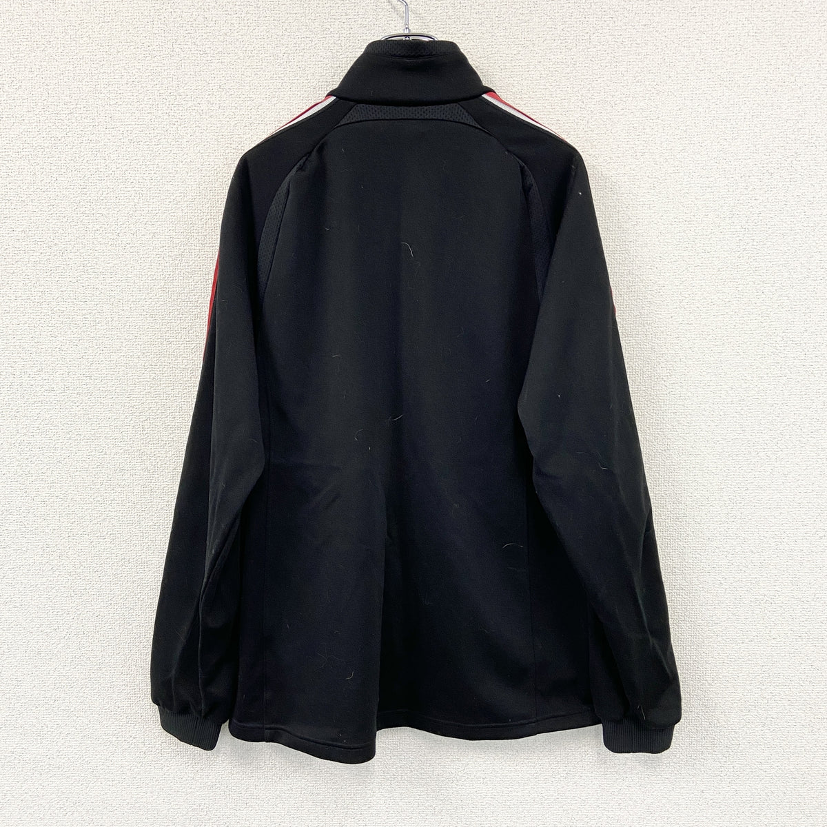 adidas　アディダス　トラックジャケット/ジャージ　黒　ブラック　Mサイズ　古着