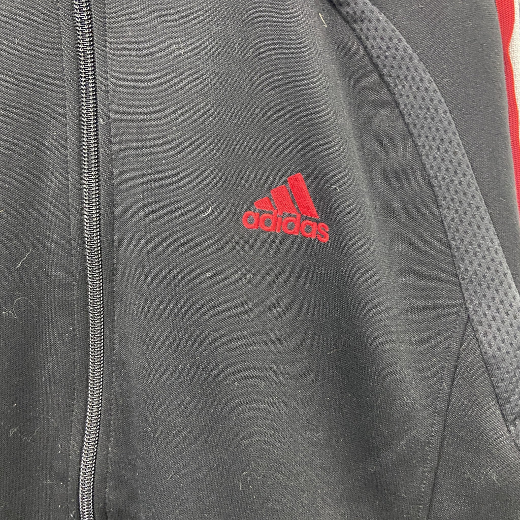 adidas　アディダス　トラックジャケット/ジャージ　黒　ブラック　Mサイズ　古着