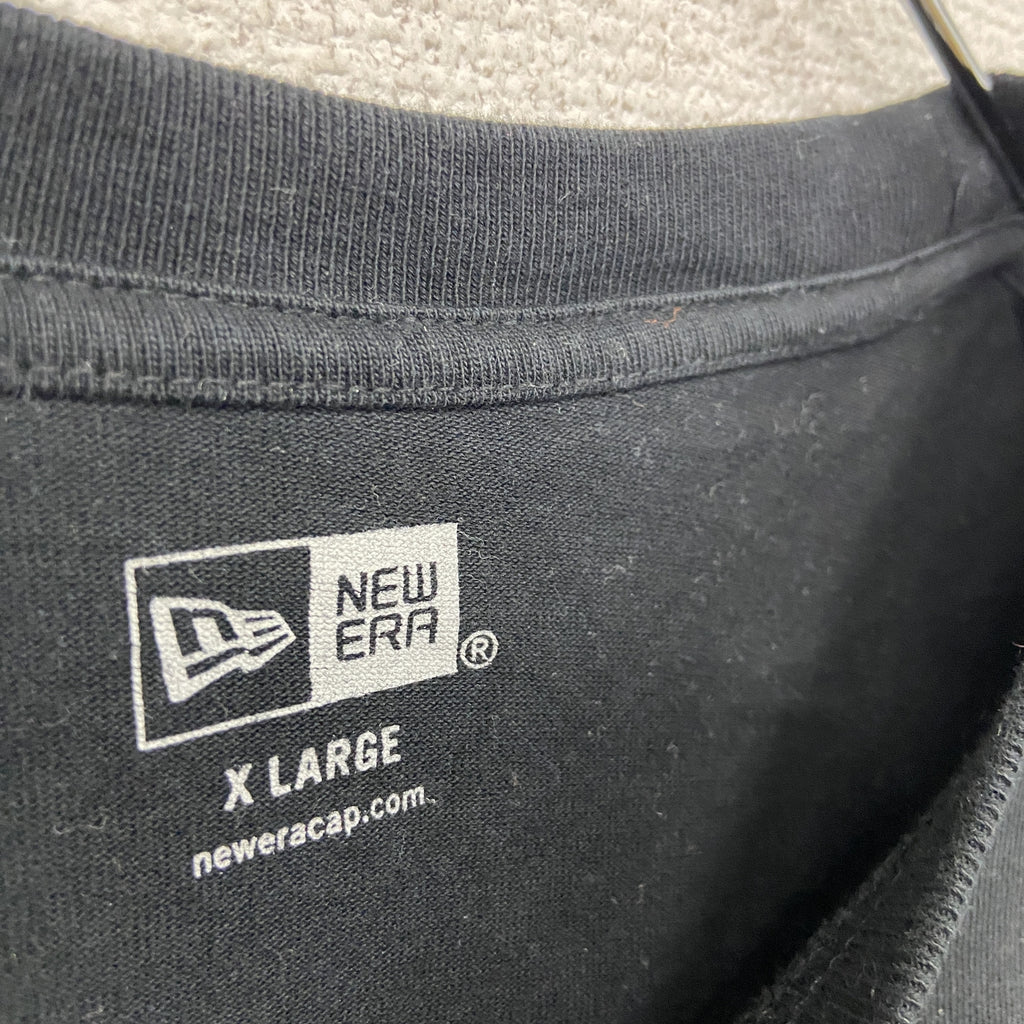 NEW ERA　ニューエラ　半袖プリントTシャツ　黒　ブラック　XLサイズ　古着