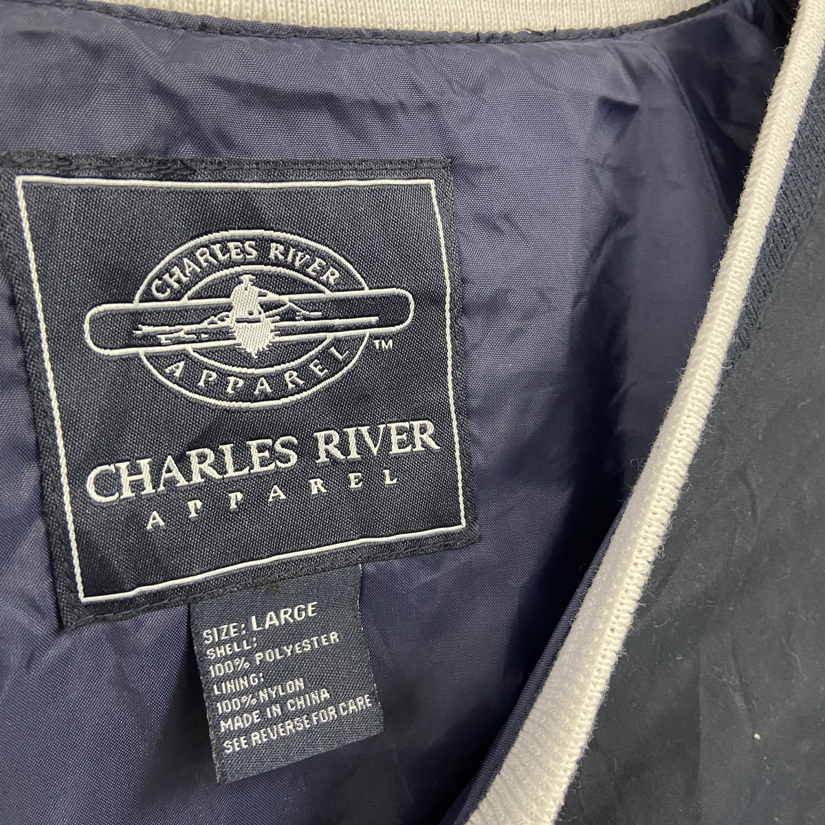 90s　CHARLES RIVER　チャールズリバー　プルオーバージャケット　ラグランスリーブ　紺　ネイビー　Lサイズ ウインドブレーカー ナイロンアウター レディース 古着