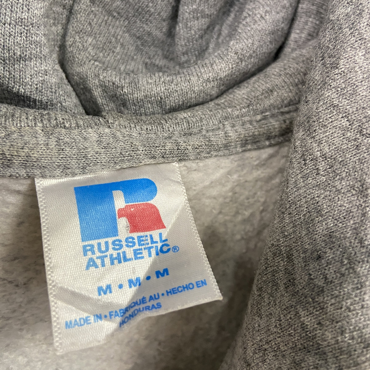 RUSSELL ATHLETIC　ラッセルアスレチック　スウェットパーカー/フーディー　前V　3連プリント　灰色　グレー　Mサイズ トレーナー スウェットトップス フード付き 古着