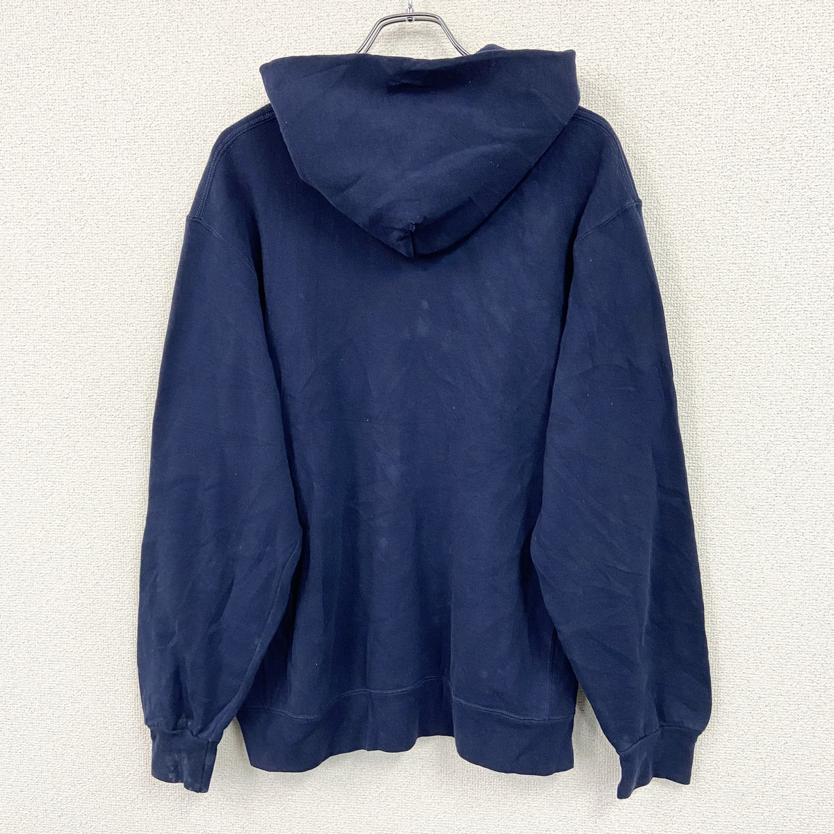 ～00s　RUSSELL ATHLETIC　ラッセルアスレチック　スウェットパーカー/フーディー　4連プリント　前V　ヴィンテージ　紺　ネイビー　Lサイズ トレーナー スウェットトップス フード付き 古着
