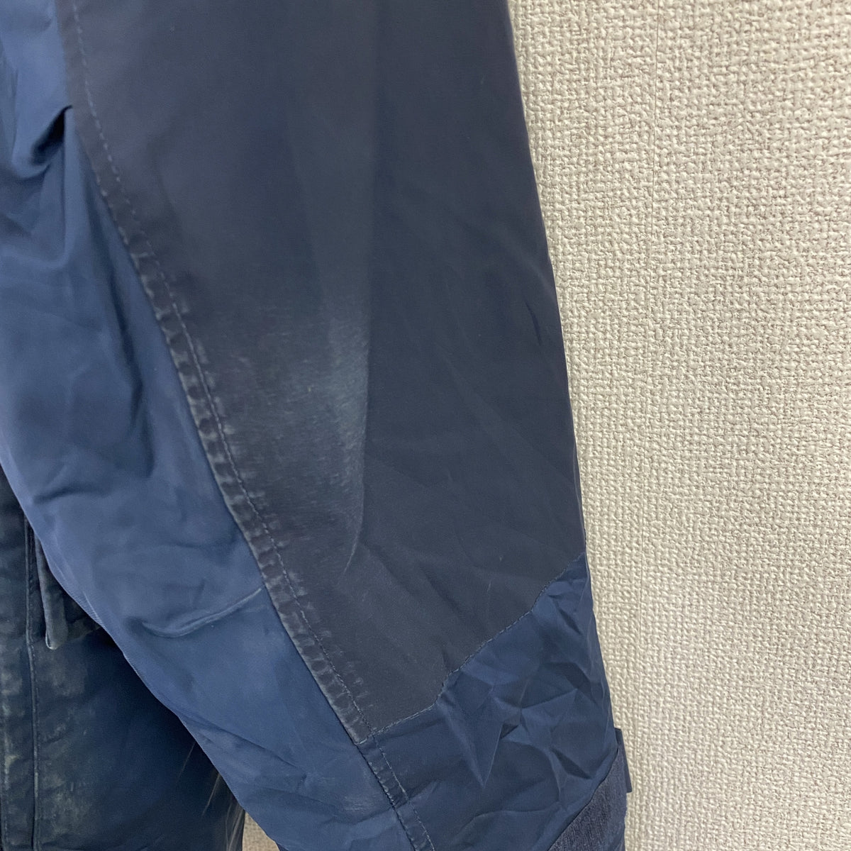 LACOSTE　ラコステ　マウンテンパーカー　中綿入り　紺　ネイビー　Mサイズ　古着