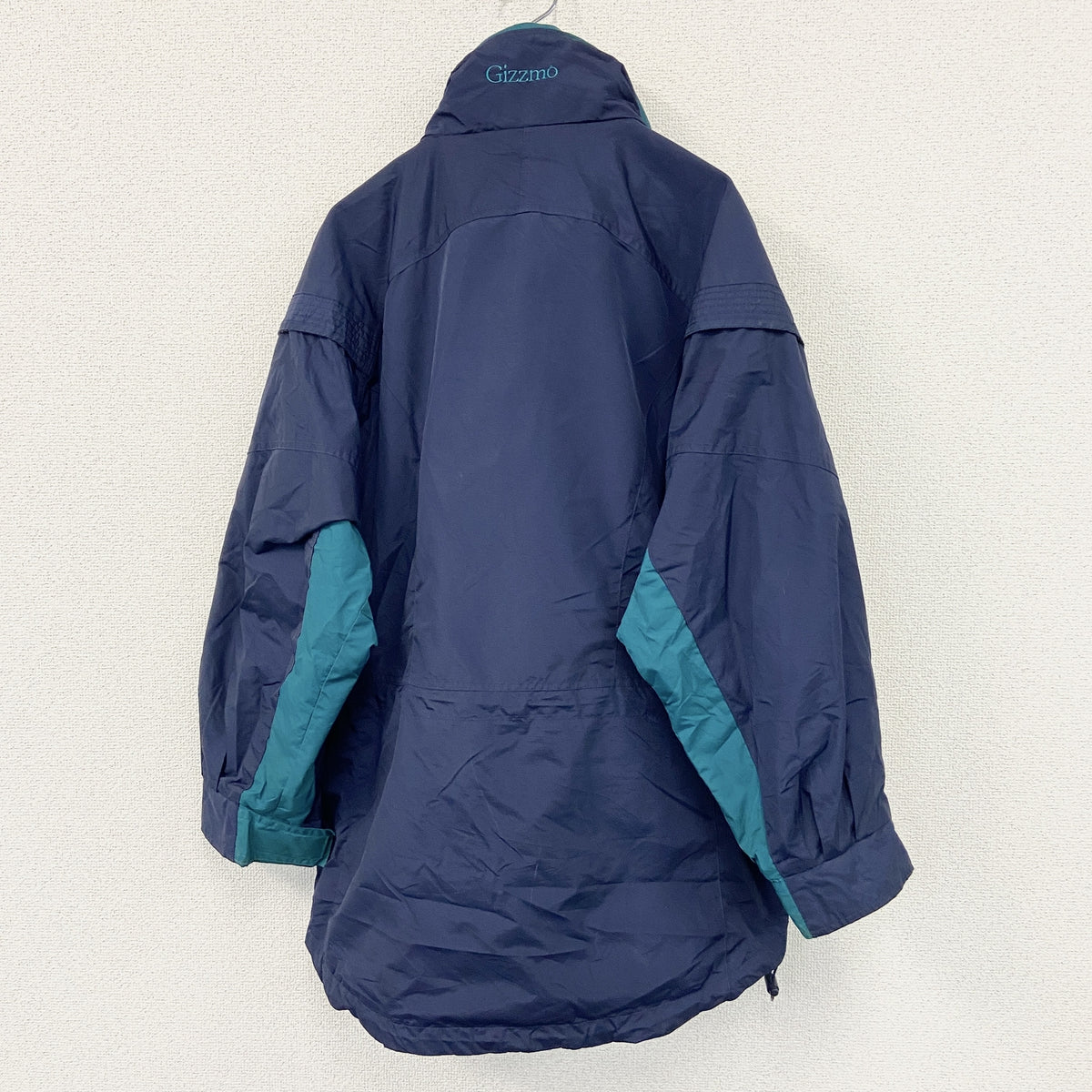 Columbia　コロンビア　マウンテンパーカー　紺　ネイビー　Mサイズ　古着