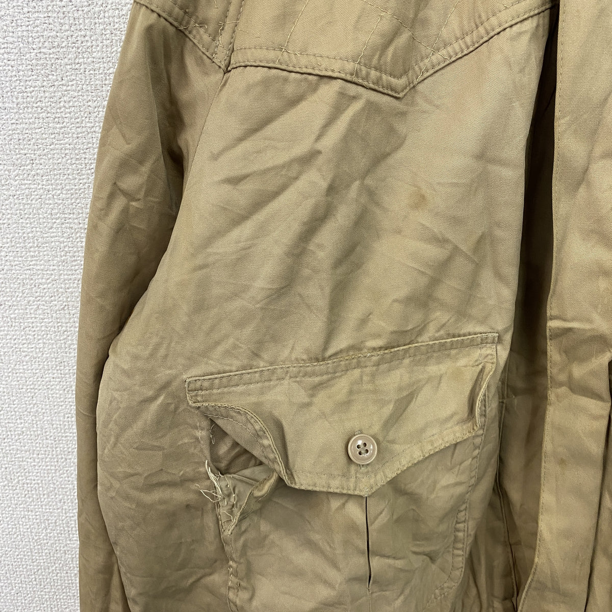 GIVENCHY　ジバンシィ　フライトジャケット/ブルゾン　襟ボア　ベージュ　46サイズ　古着