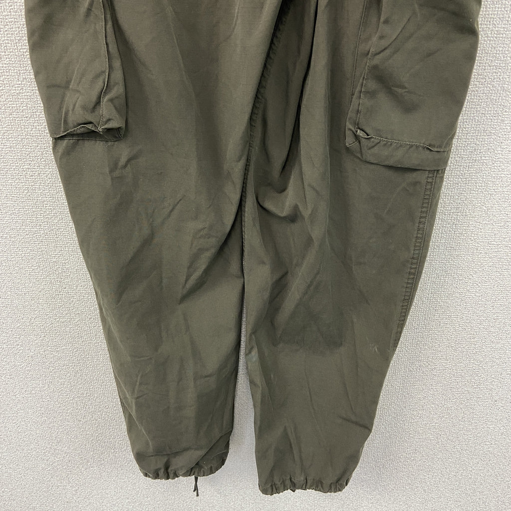 HEERESEIGENTUM　FECSA　オーストラリア軍　カーゴパンツ/ミリタリーパンツ　ジップフライ　カーキ　1サイズ　古着