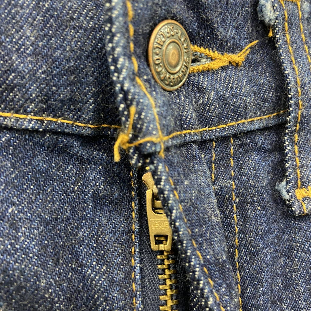 Levi's　リーバイス　505-0217　デニムパンツ/ジーンズ　ジップフライ　インディゴ　W28サイズ　古着