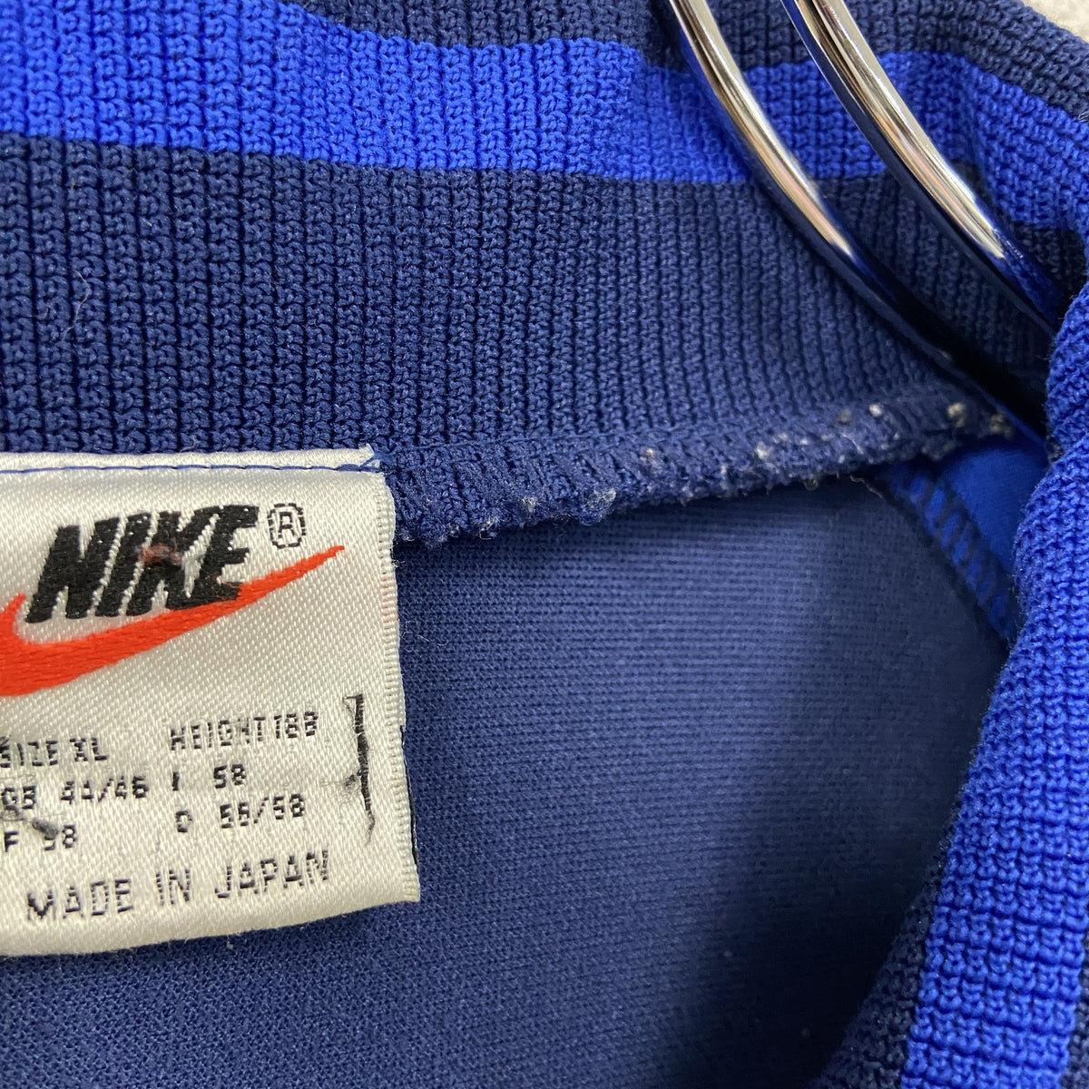 NIKE　ナイキ　トラックジャケット/ジャージ　スウッシュ　青　ブルー　XLサイズ　古着