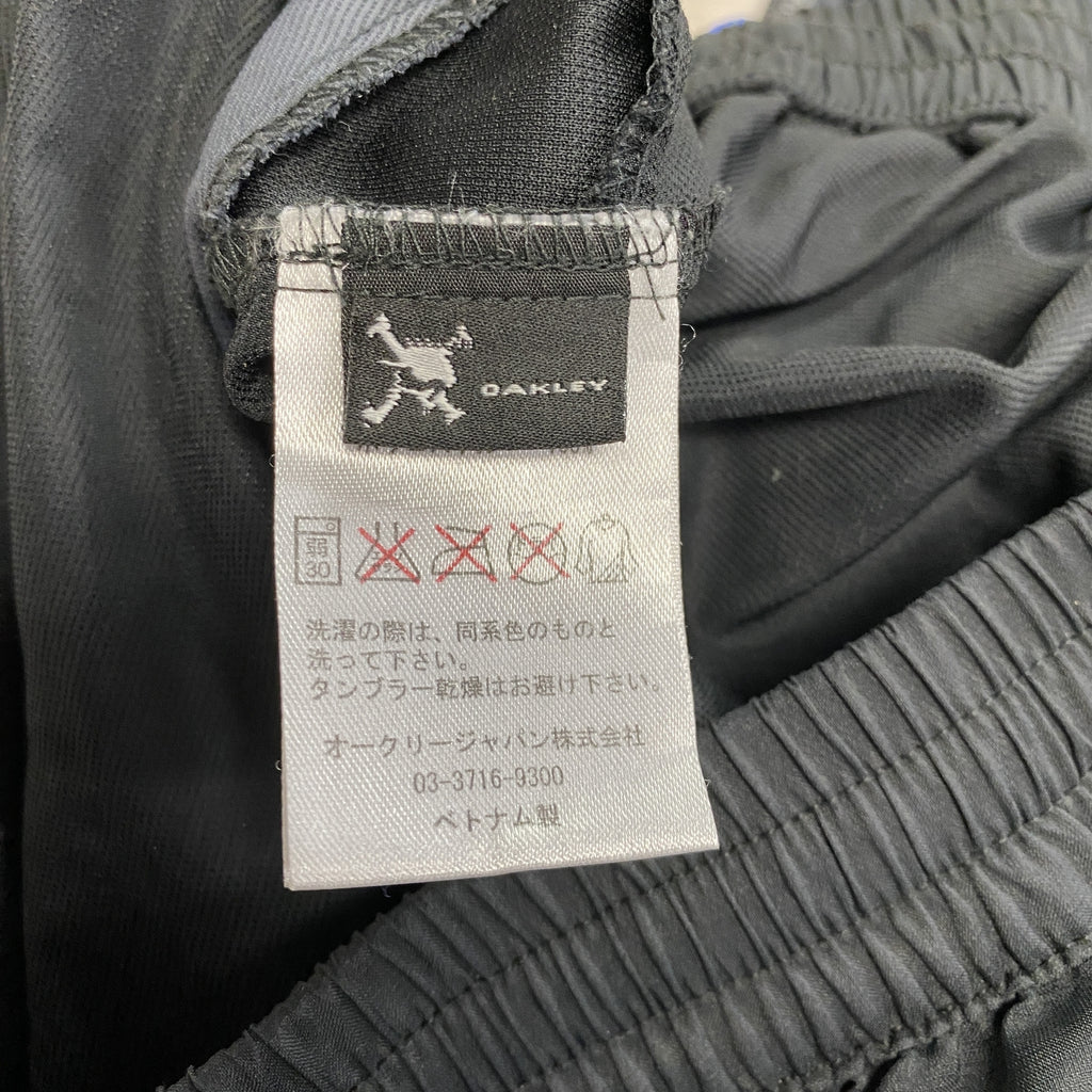 Oakley　オークリー　ハーフパンツ/ショートパンツ　黒　ブラック　Lサイズ　古着