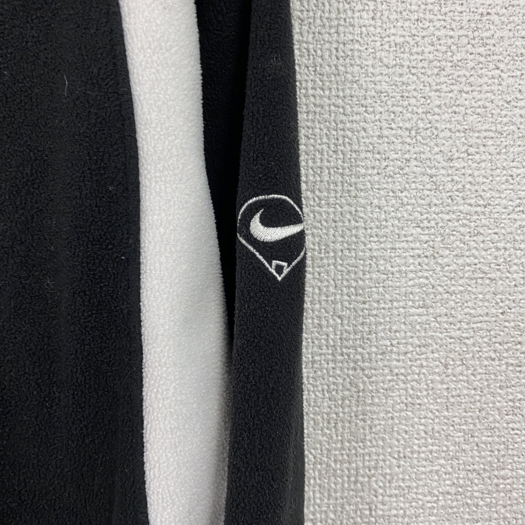 NIKE　ナイキ　フリーススウェット/トレーナー　黒　ブラック　Lサイズ　古着