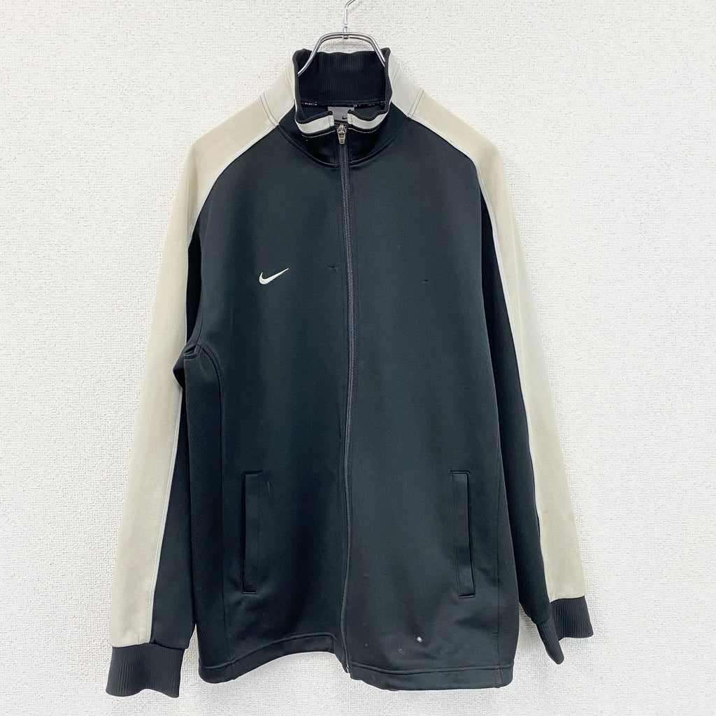 NIKE　ナイキ　トラックジャケット/ジャージ　黒　白　ブラック　ホワイト　Lサイズ　古着