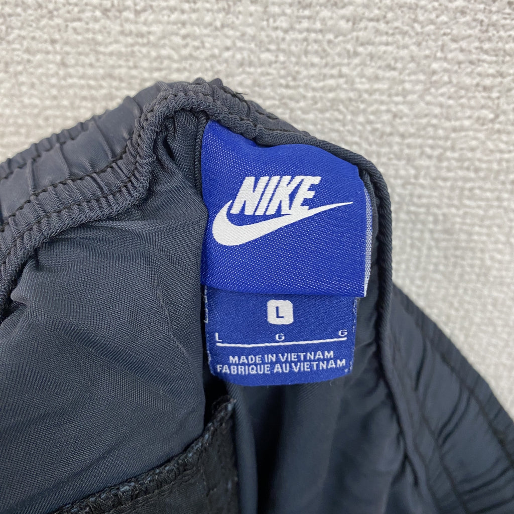 NIKE　ナイキ　スウェットパンツ　黒　ブラック　Lサイズ　古着