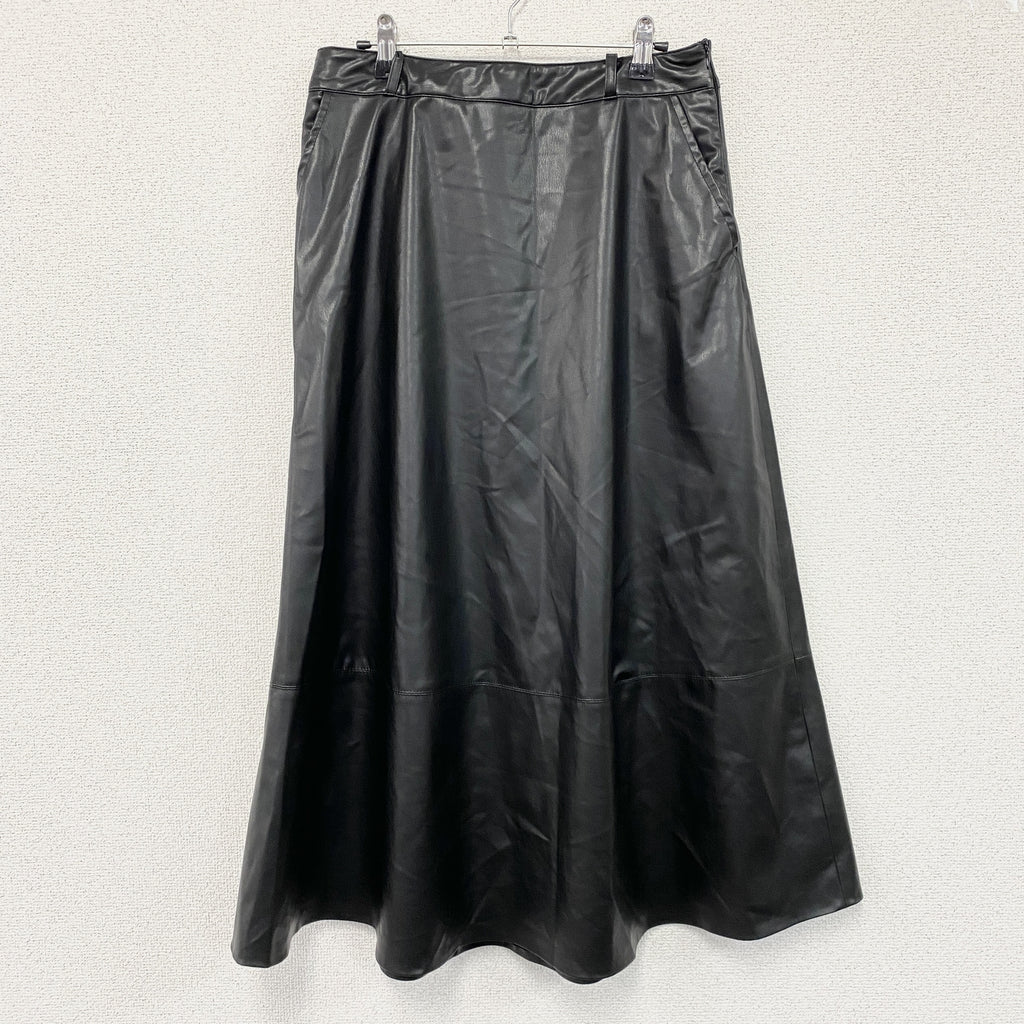 ZARA　ザラ　フェイクレザーロングスカート　黒　ブラック　Mサイズ　古着