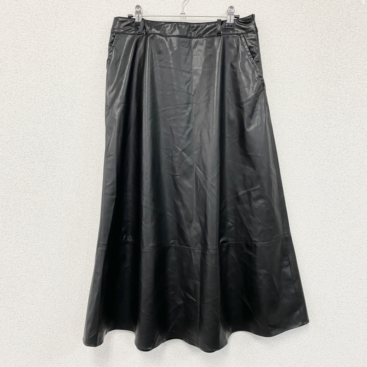 ZARA　ザラ　フェイクレザーロングスカート　黒　ブラック　Mサイズ　古着