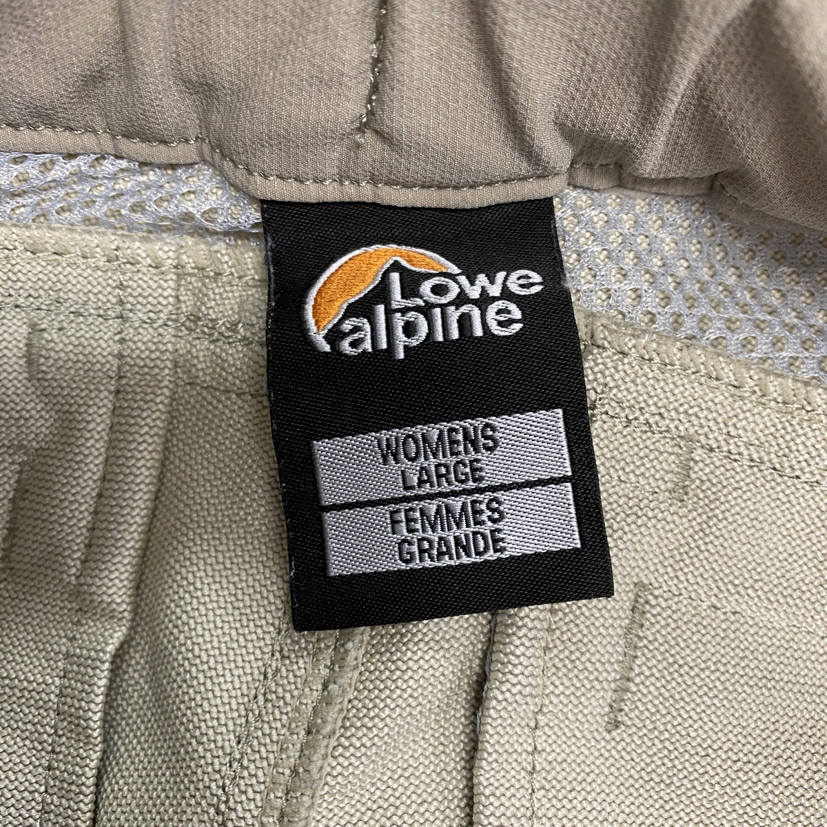 Lowe alpine　ロウアルパイン　トレッキングハーフパンツ/ショートパンツ　ベージュ　Lサイズ　古着