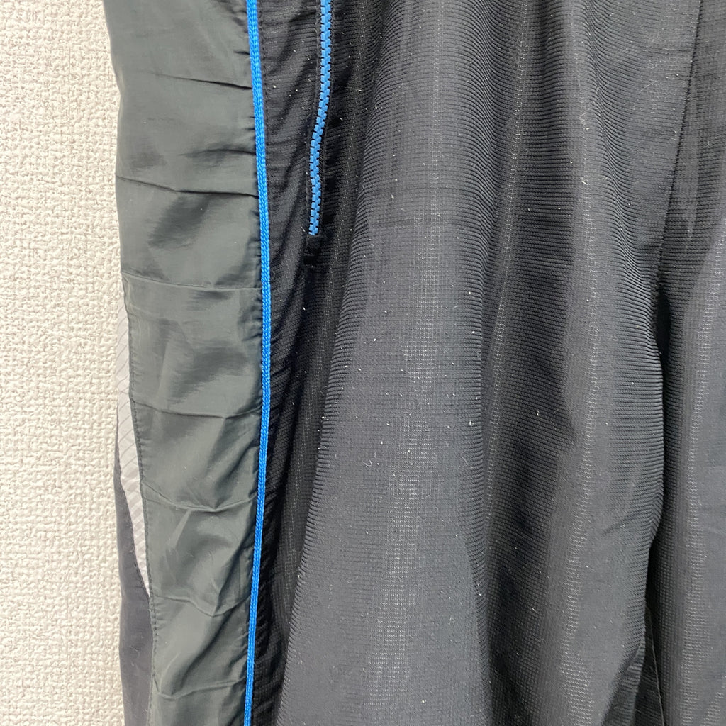 NIKE　ナイキ　ピステパンツ/ウィンドパンツ　トラックパンツ　スウッシュ　黒　ブラック　Lサイズ　古着