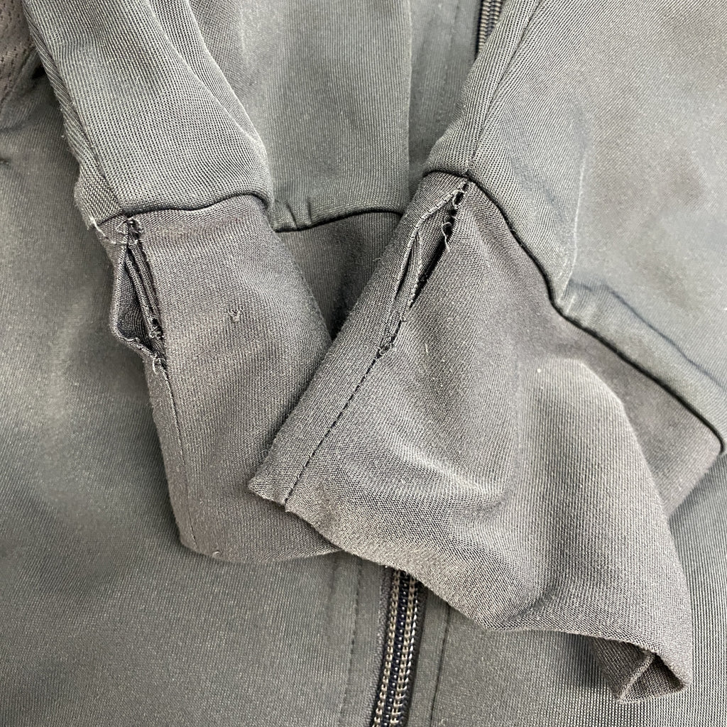 NIKE　ナイキ　DRI-FIT　フルジップパーカー/ジャージ　スウッシュ　グレー　Lサイズ　古着