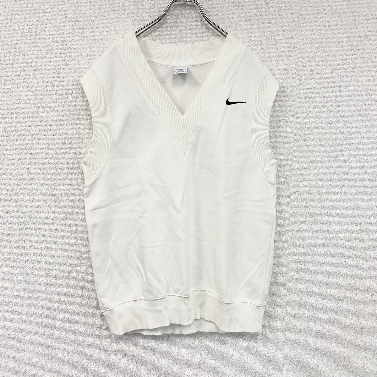 NIKE　ナイキ　コットンニットベスト　刺ロゴ　白　ホワイト　Sサイズ　古着