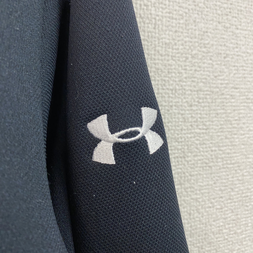 UNDER ARMOUR　アンダーアーマー　フルジップパーカー/フーディー　黒　ブラック　Mサイズ　古着