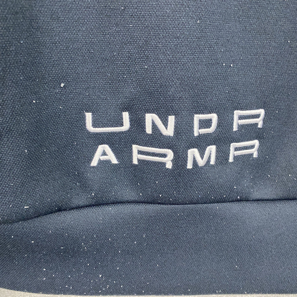 UNDER ARMOUR　アンダーアーマー　フルジップパーカー/フーディー　黒　ブラック　Mサイズ　古着