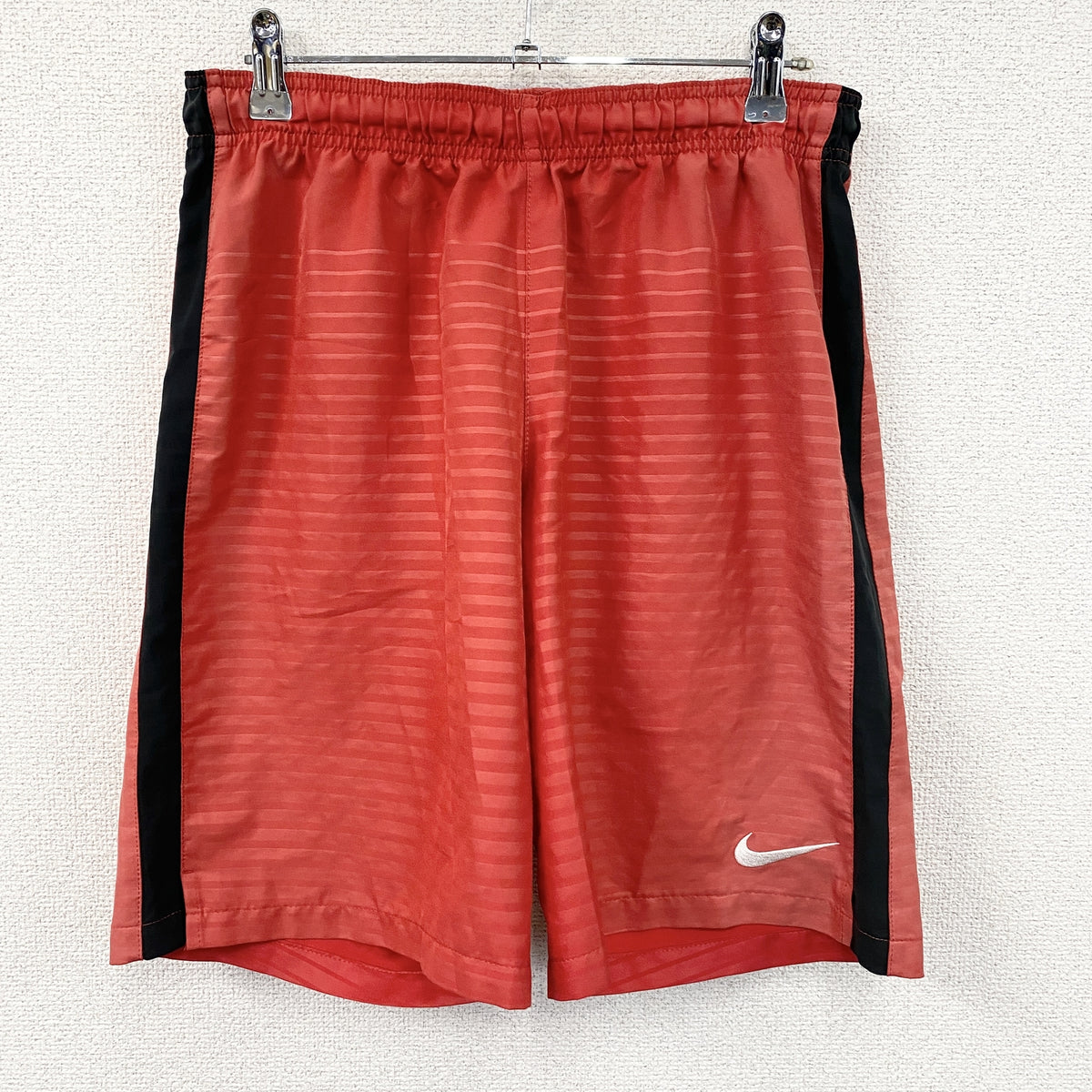 NIKE　ナイキ　ハーフパンツ/ショートパンツ　赤　レッド　Mサイズ　古着