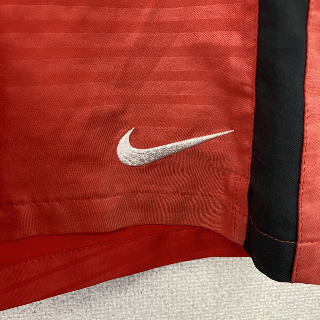 NIKE　ナイキ　ハーフパンツ/ショートパンツ　赤　レッド　Mサイズ　古着