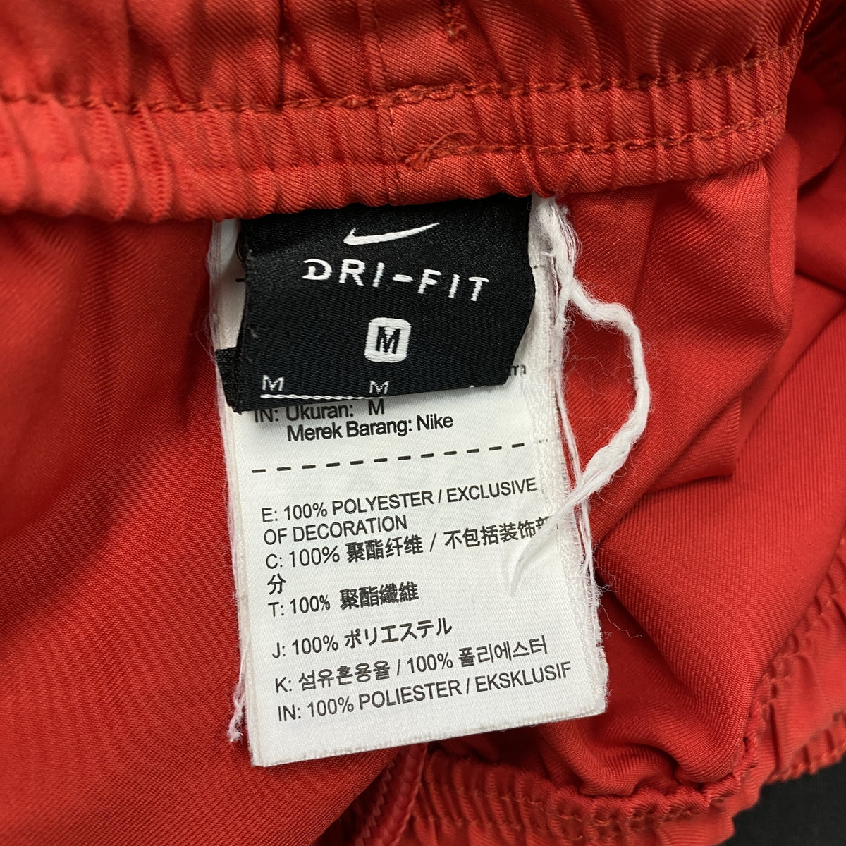 NIKE　ナイキ　ハーフパンツ/ショートパンツ　赤　レッド　Mサイズ　古着