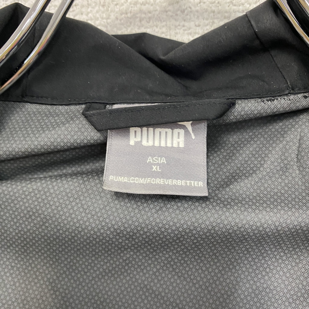 PUMA　プーマ　フルジップジャケット/ウィンドブレーカー　黒　ブラック　XLサイズ　古着