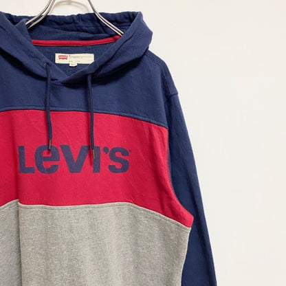 古着 used　LEVIS　リーバイス　長袖プリント切り替えパーカー　スウェットプルオーバー　ネイビー　赤　グレー　XLサイズ