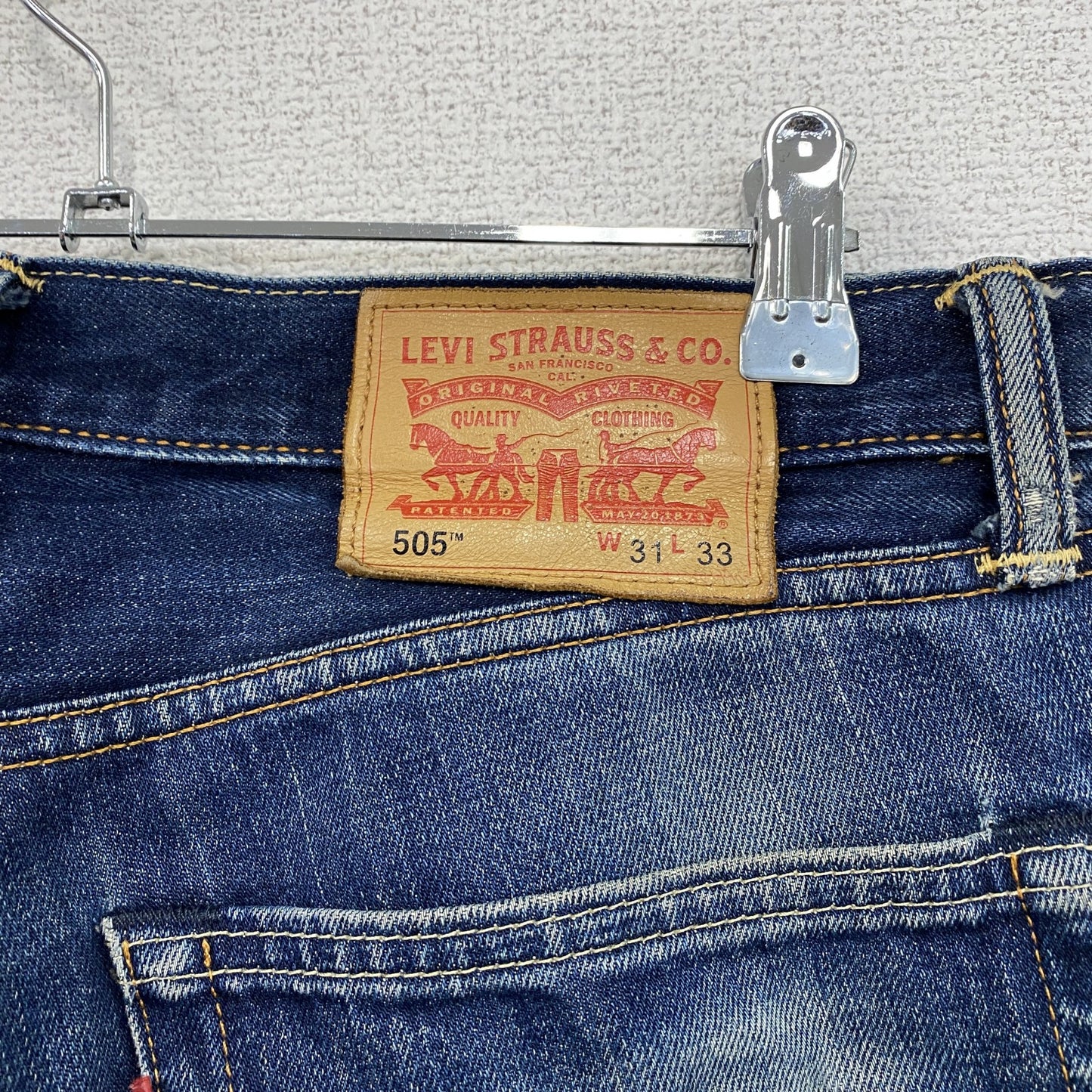 Levi’s　リーバイス　505　デニムパンツ/ジーンズ　ジップフライ　鬼ヒゲ　縦落ち　インディゴ　W31サイズ