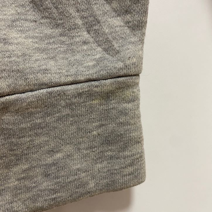 adidas　アディダス　長袖フロントプリントパーカー　スウェットプルオーバー　黒　ブラック　グレー　灰色　秋冬服　Mサイズ　古着