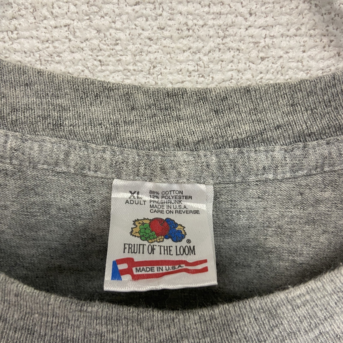 FRUIT OF THE LOOM　半袖プリントTシャツ　シングルステッチ　グレー　XLサイズ カットソー メンズ コットン 古着