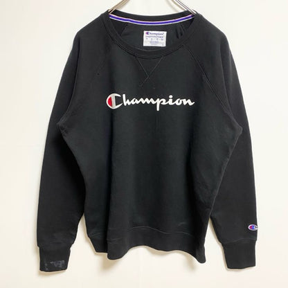 古着 used Champion チャンピオン　長袖ロゴプリントスウェット　トレーナー　レトロデザイン　ブラック　Lサイズ