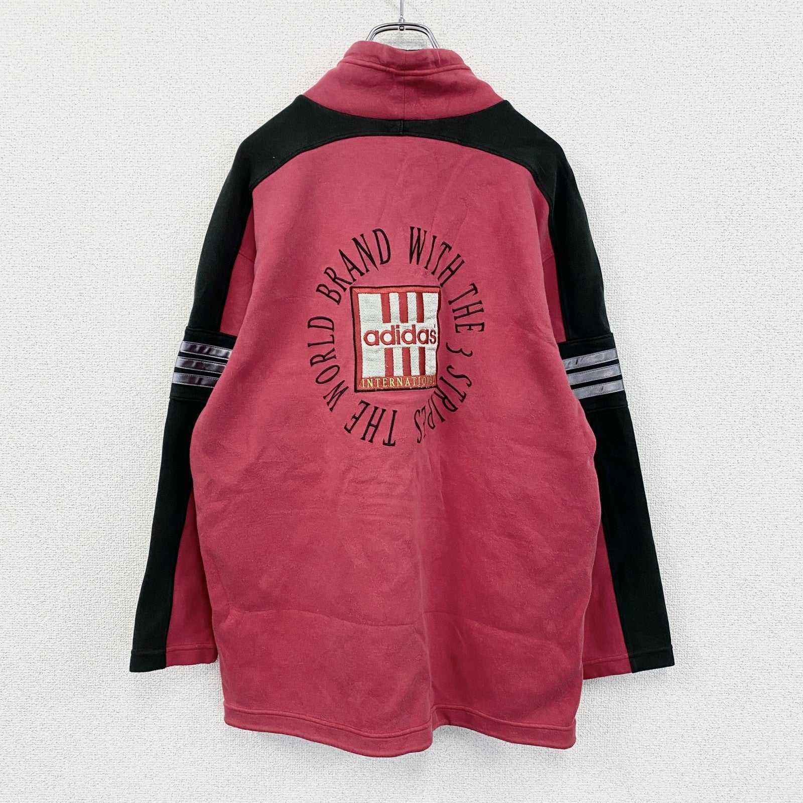 ～90s　adidas　アディダス　デサント期　ハイネックスウェット/トレーナー　デカロゴ　赤　レッド　S-Mサイズ　　ヴィンテージ　古着