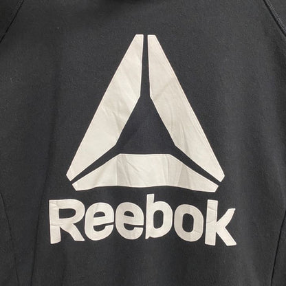 古着 used　Reebok　リーボック　長袖フロントプリントパーカー　黒　ブラック　秋冬服　ビッグシルエット　2XLサイズ