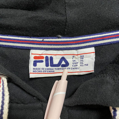 古着 used　FILA　フィラ　長袖ジップアップパーカー　ワンポイントロゴ刺繡　黒　ブラック　ヴィンテージ　秋冬服　XLサイズ