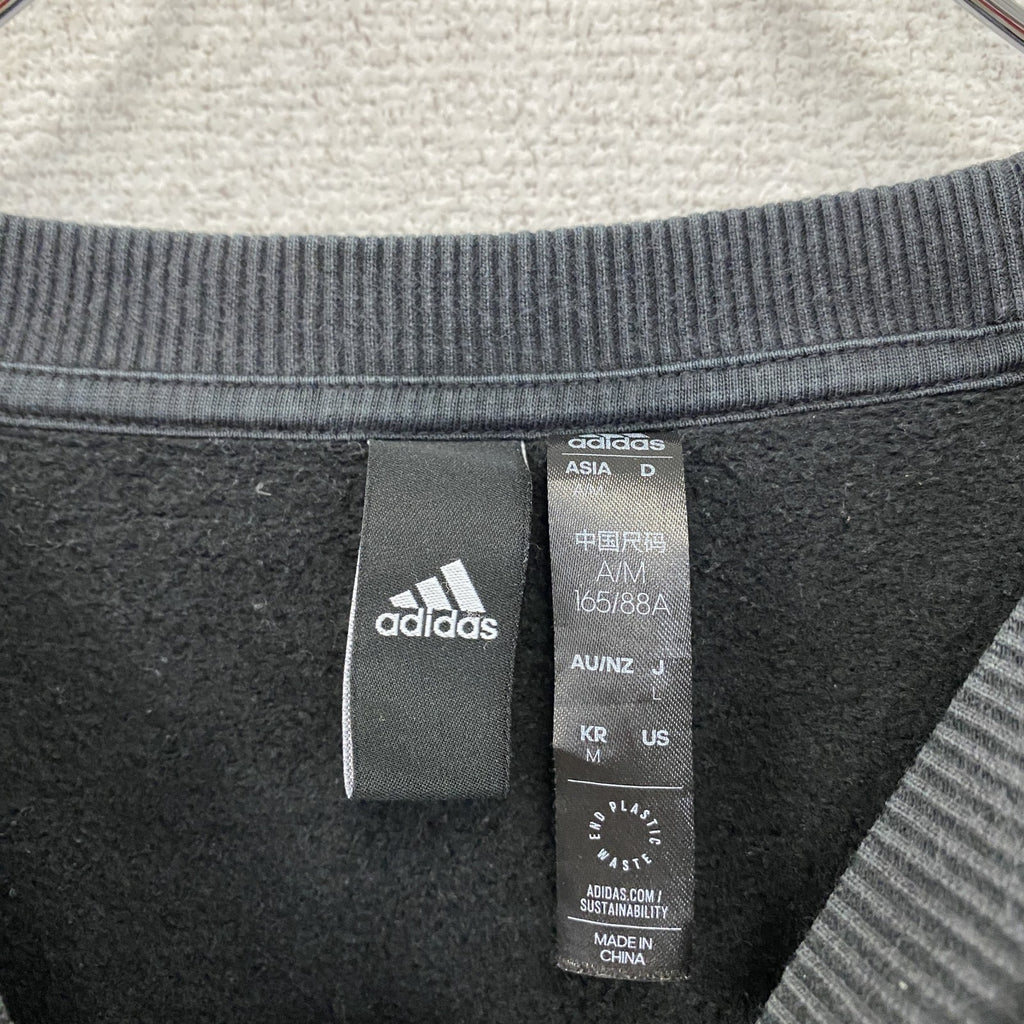 adidas　アディダス　スウェット/トレーナー　フェード　パフォーマンスロゴ　刺繍ロゴ　ワンポイント　黒　ブラック　Lサイズ　古着