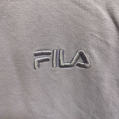 古着 used　FILA　フィラ　長袖ワンポイント刺繍スウェット　トレーナー　クルーネック　薄紫　パープル　秋冬服　Lサイズ