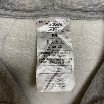 古着 used　Reebok　リーボック　長袖フロントロゴプリントパーカー　プルオーバー　グレー　秋冬服　Mサイズ