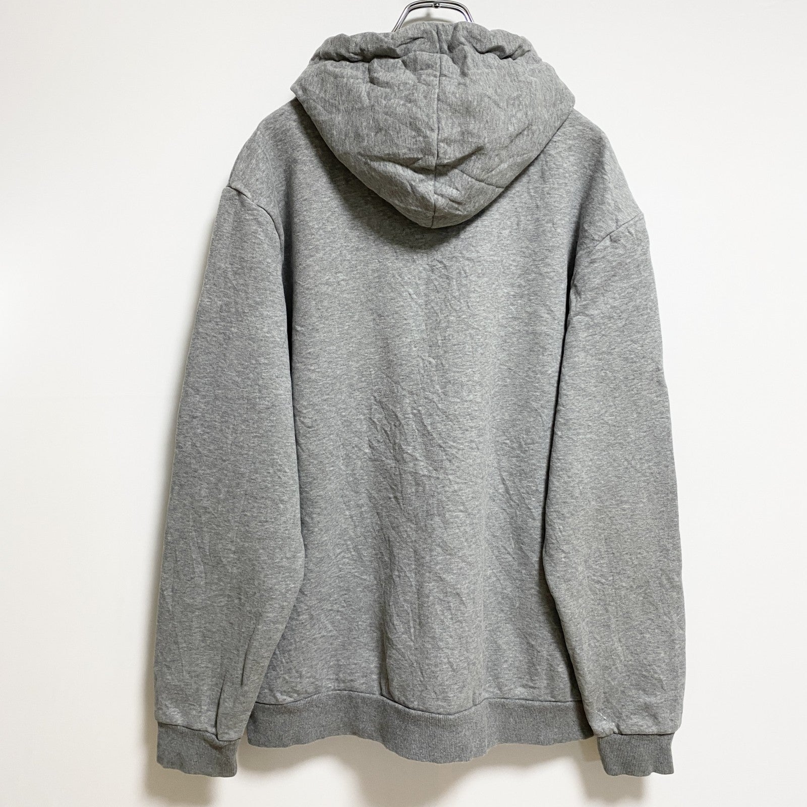 PUMA　プーマ　長袖ワンポイントロゴ刺繍パーカー　グレー　灰色　秋冬服　ビッグシルエット　XLサイズ　古着