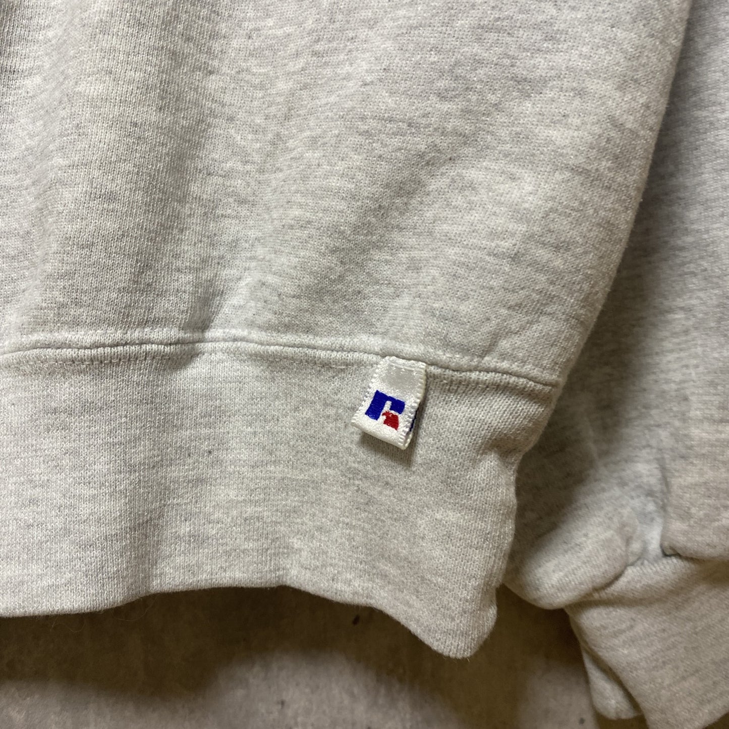 古着 used　90s　RUSSELL ラッセル　長袖刺繍スウェット　トレーナー　ヴィンテージ　USA製　グレー　Lサイズ