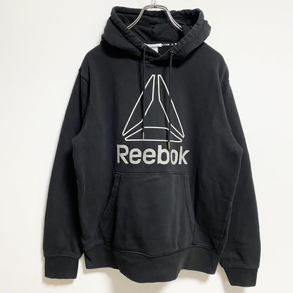 古着 used　Reebok　リーボック　長袖フロントロゴプリントパーカー　プルオーバー　黒　ブラック　秋冬服　Mサイズ