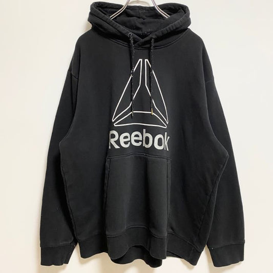 古着 used　Reebok　リーボック　長袖フロントロゴパーカー　黒　ブラック　秋冬服　ビッグシルエット　2XLサイズ