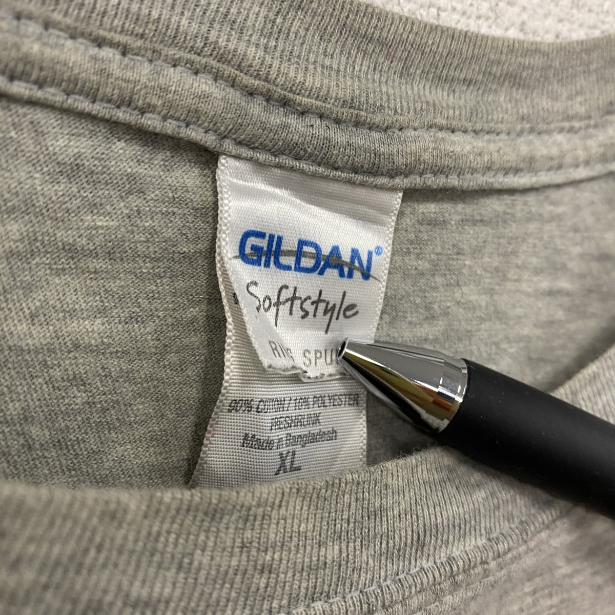 GILDAN　ギルダン　半袖プリントTシャツ　灰色　グレー　XLサイズ　古着