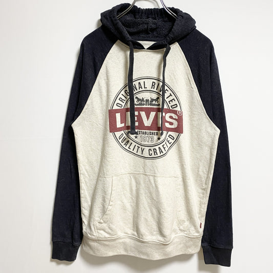 古着 used　LEVI’S　リーバイス　長袖フロントロゴプリントパーカー　スウェット　白　ホワイト　黒　ブラック　秋冬服