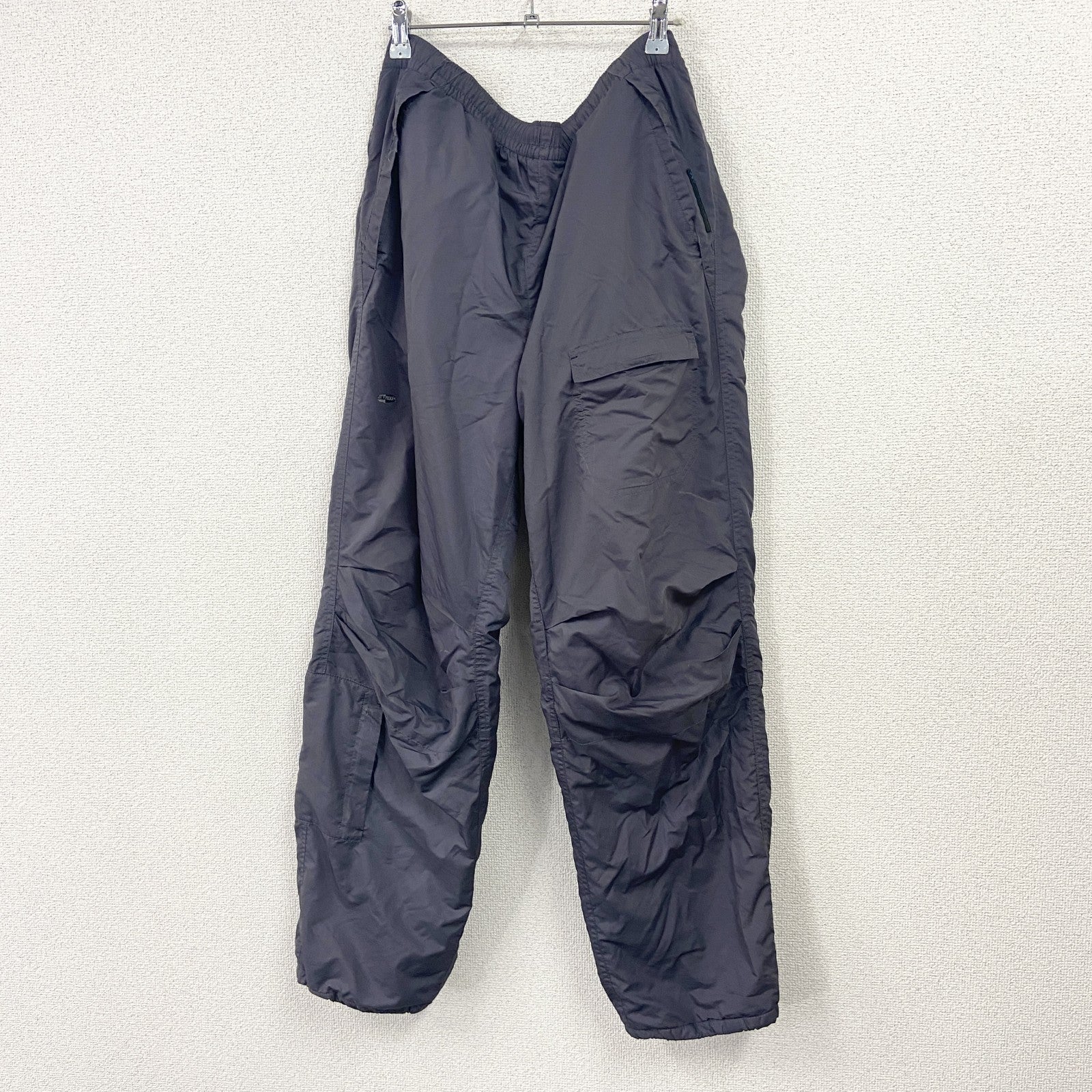 90s～　adidas　アディダス　CLIMA PROOF　トラックパンツ　ヴィンテージ　灰色　グレー　Oサイズ　古着